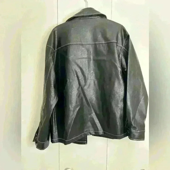 Forever 21 pho, leather jacket, Shacket - Picture 5 of 5